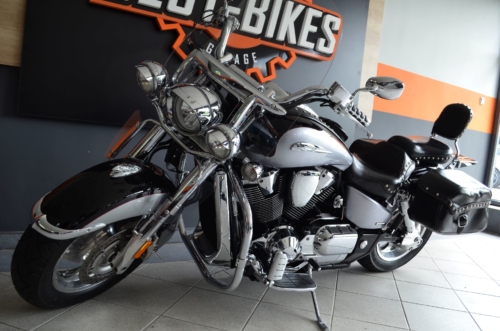 HONDA VTX1800 RETRO STAN PERFEKT MAX DODATKÓW !!! Niski Przebieg 2006r
