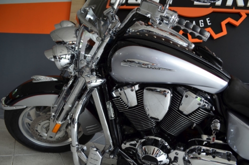 HONDA VTX1800 RETRO STAN PERFEKT MAX DODATKÓW !!! Niski Przebieg 2006r