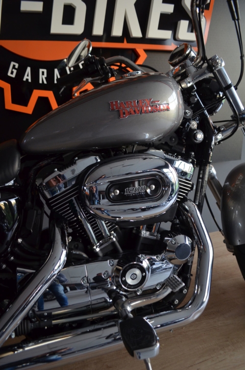 GWARANCJA !!! HARLEY-DAVIDSON XL1200 SPORTSTER Z 2017r JAK NOWY !!! NISKI PRZEBIEG !!! WYDECHY TAB !!!