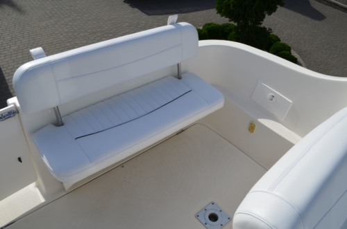 MOTORÓWKA BAYLINER CIERA 2455 24′ SILNIK MERCRUISER 5.7L V8 250HP NAPĘD BRAWO 3