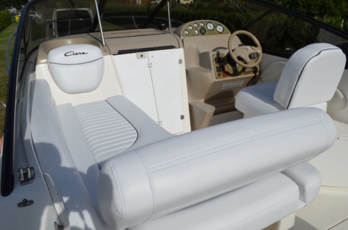 MOTORÓWKA BAYLINER CIERA 2455 24′ SILNIK MERCRUISER 5.7L V8 250HP NAPĘD BRAWO 3