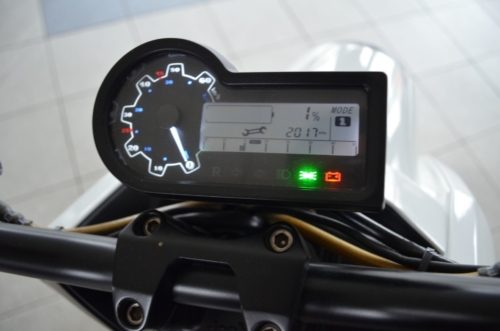 DOOHAN ITANK Skuter elektryczny + ładowarka (Ego2 Goodyear)