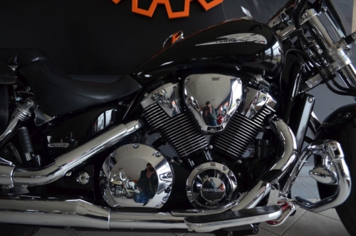 GWARANCJA !!! VTX1800 Retro 1800 Mega NISKI PRZEBIEG !!! Jak NOWY !!!