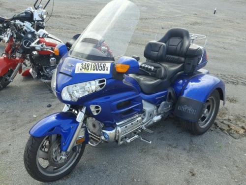 GWARANCJA !!! Gold Wing GL1800 TRAJKA Trike STAN PERFEKT NISKI PRZEBIEG !!! Bezwypadkowy !!!