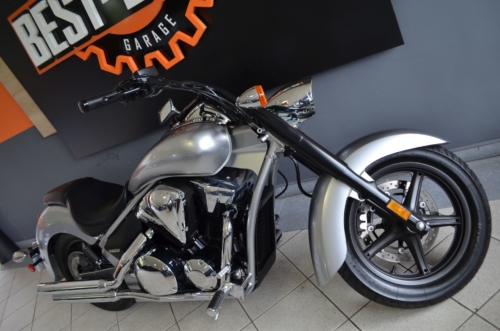 HONDA VT1300 INTERSTATE Niski Przebieg SUPER STAN