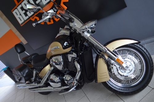 GWARANCJA !!! HONDA VTX1800 RETRO MEGA NISKI PRZEBIEG ! 100% BEZWYPADKOWY !!! JAK NOWY !!!