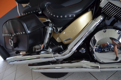 GWARANCJA !!! HONDA VTX1800 RETRO MEGA NISKI PRZEBIEG ! 100% BEZWYPADKOWY !!! JAK NOWY !!!