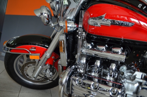 GWARANCJA !!! HONDA VALKYRIE F6C GL1500 MEGA NISKI PRZEBIEG ! 100% BEZWYPADKOWY !!! (Kopia)