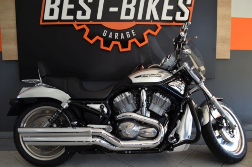 GWARANCJA !!! HARLEY-DAVIDSON V-ROD BARDZO NISKI PRZEBIEG 100% BEZWYPADKOWY SUPER STAN !!!