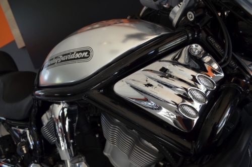 GWARANCJA !!! HARLEY-DAVIDSON V-ROD BARDZO NISKI PRZEBIEG 100% BEZWYPADKOWY SUPER STAN !!!