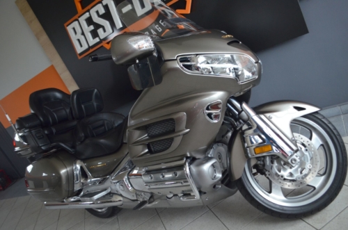 GWARANCJA !!! HONDA GL1800 GOLDWING BEZWYPADKOWY ! MEGA NISKI PRZEBIEG !!! PERFEKT !