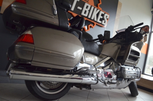 GWARANCJA !!! HONDA GL1800 GOLDWING BEZWYPADKOWY ! MEGA NISKI PRZEBIEG !!! PERFEKT !