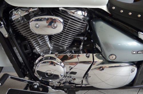 GWARANCJA !!! SUZUKI VL800 BOULEVARD INTRUDER MEGA Niski Przebieg BEZWYPADKOWY !!! JAK NOWY !!!