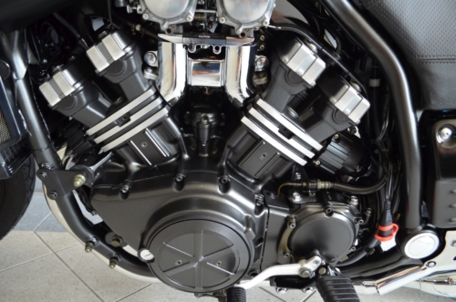 GWARANCJA ! YAMAHA V-MAX 1200 STAN KOLEKCJONERSKI !!! 100% BEZWYPADEK ! JAK NOWY !
