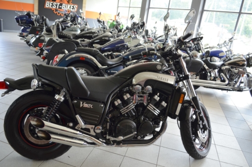 GWARANCJA ! YAMAHA V-MAX 1200 STAN KOLEKCJONERSKI !!! 100% BEZWYPADEK ! JAK NOWY !
